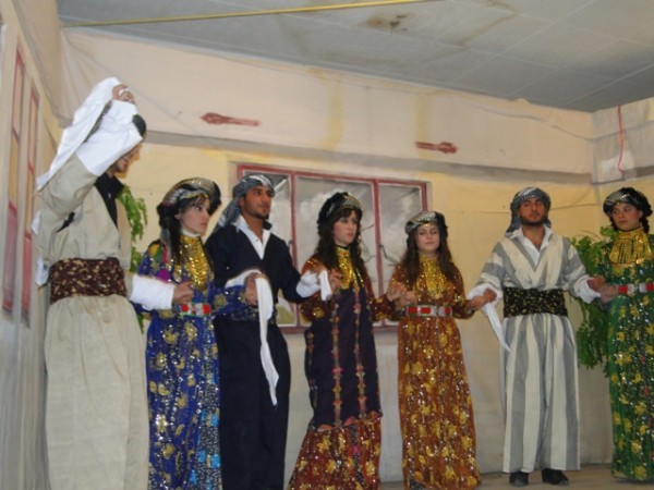 Chaldean Syriac Assyrian Traditional Wear
